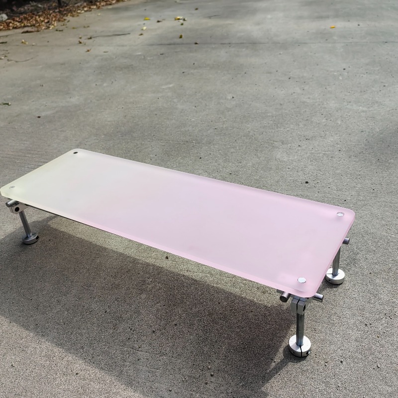 ‌Aesthetic Pink Gradient Acryl – Desk Setup With Laptop And Monitor Bewertung und Preis